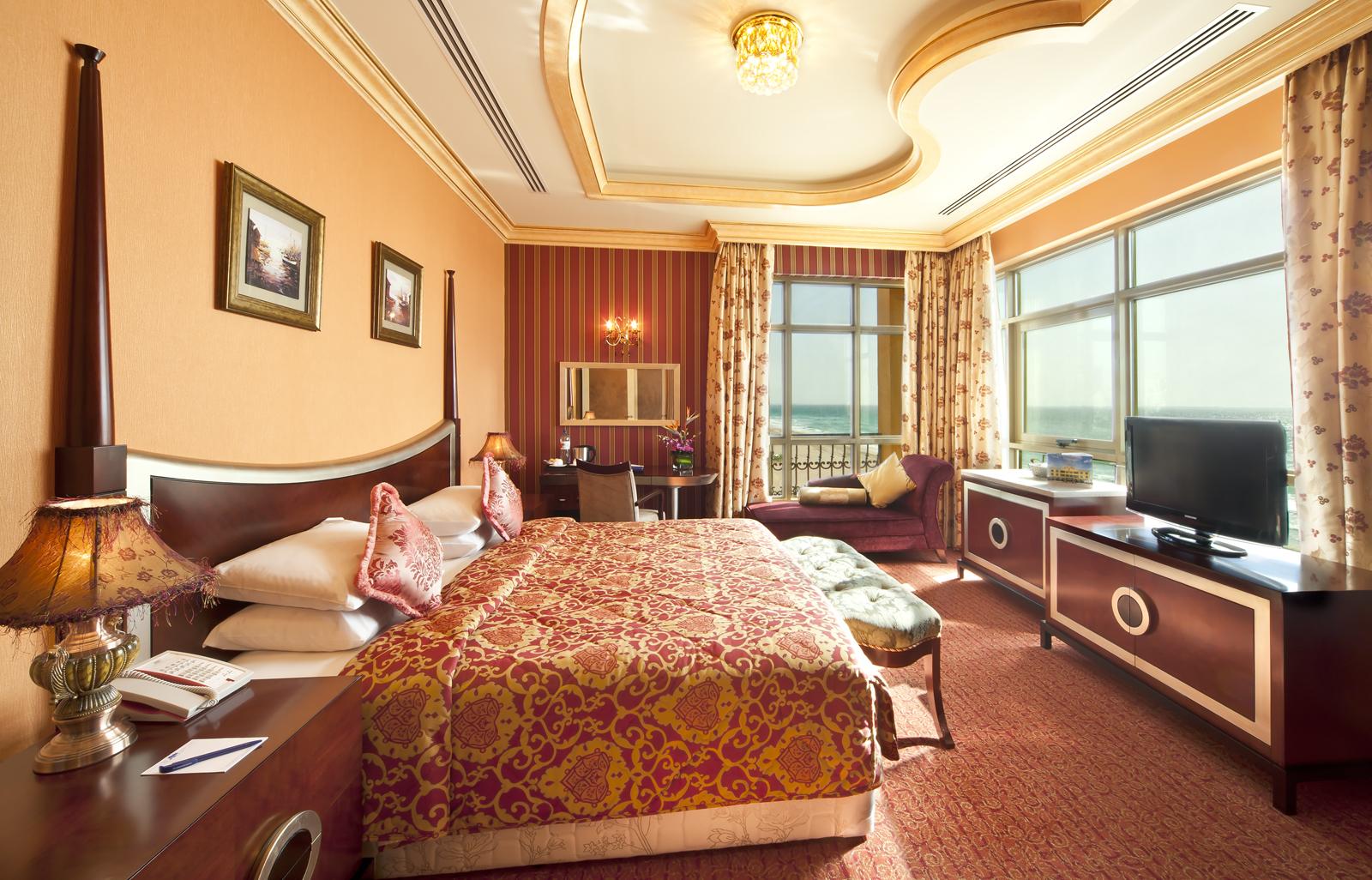 منتجع وسبا صحارى بيتش الشارقة المظهر الخارجي الصورة A room at the hotel