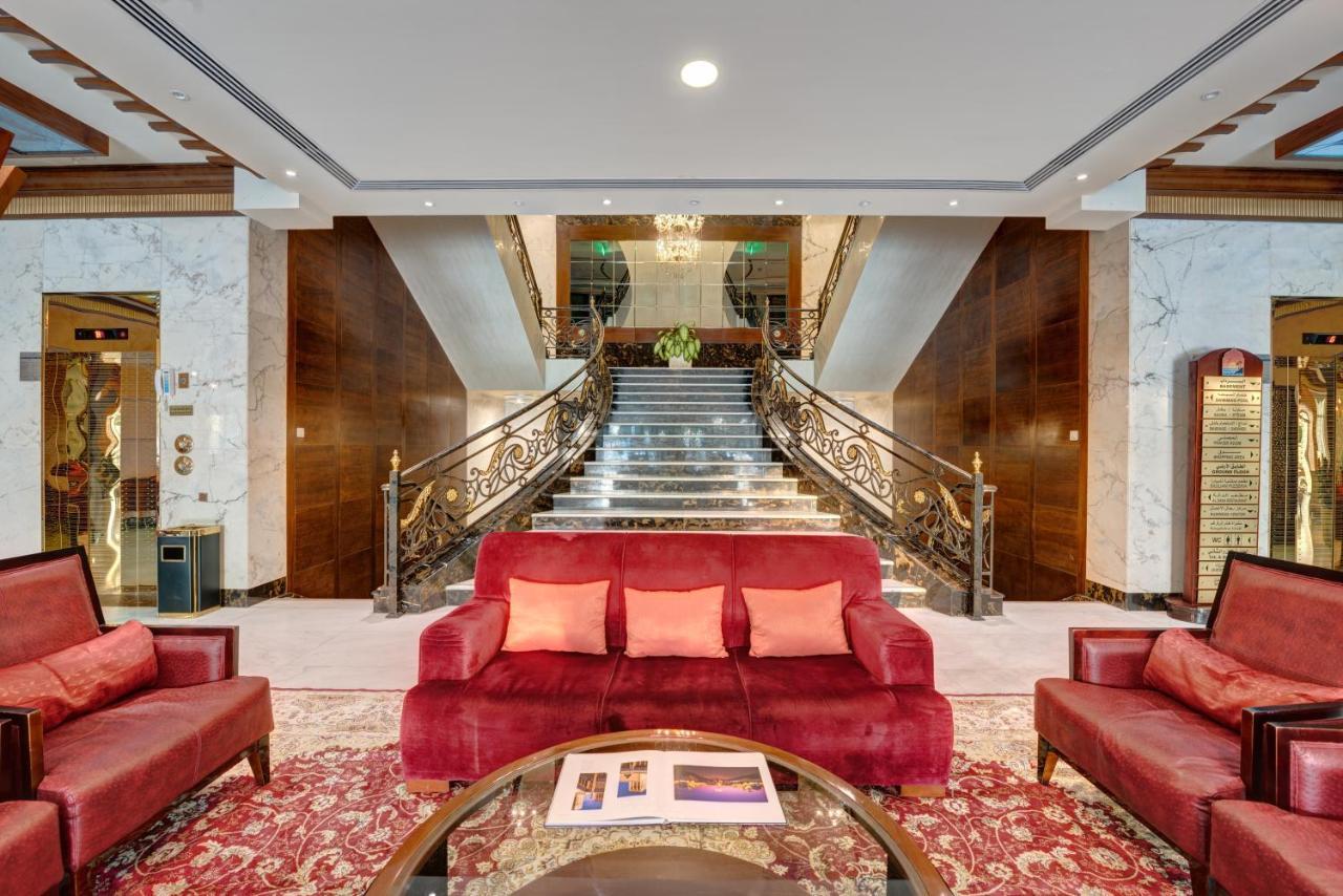 منتجع وسبا صحارى بيتش الشارقة المظهر الخارجي الصورة The lobby of the hotel