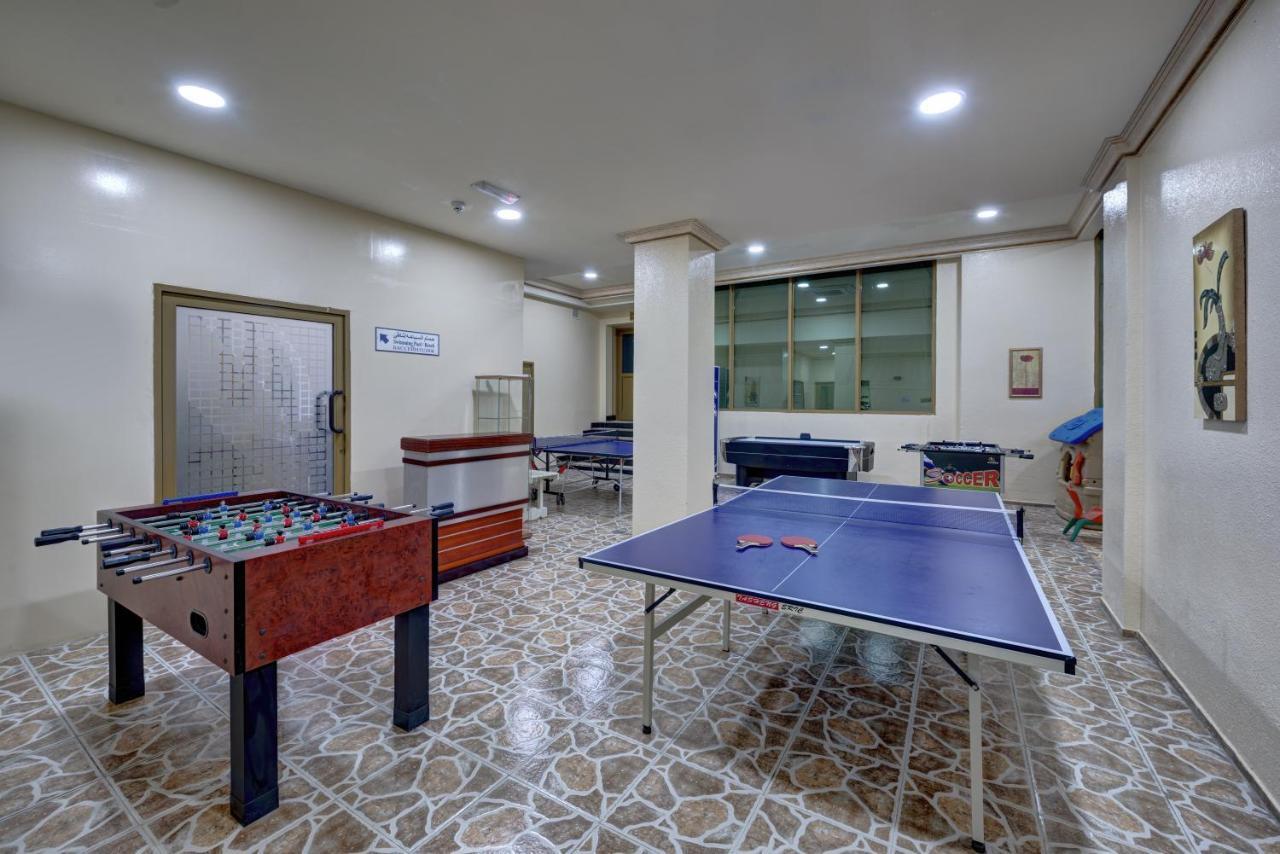 منتجع وسبا صحارى بيتش الشارقة المظهر الخارجي الصورة Recreation room
