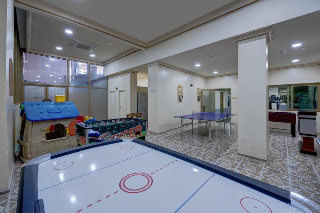 منتجع وسبا صحارى بيتش الشارقة المظهر الخارجي الصورة The game room